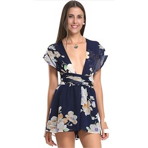 Women's Chiffon Deep V Neck Floral Back Cross Tie Waist Romper(Brand New, Small)